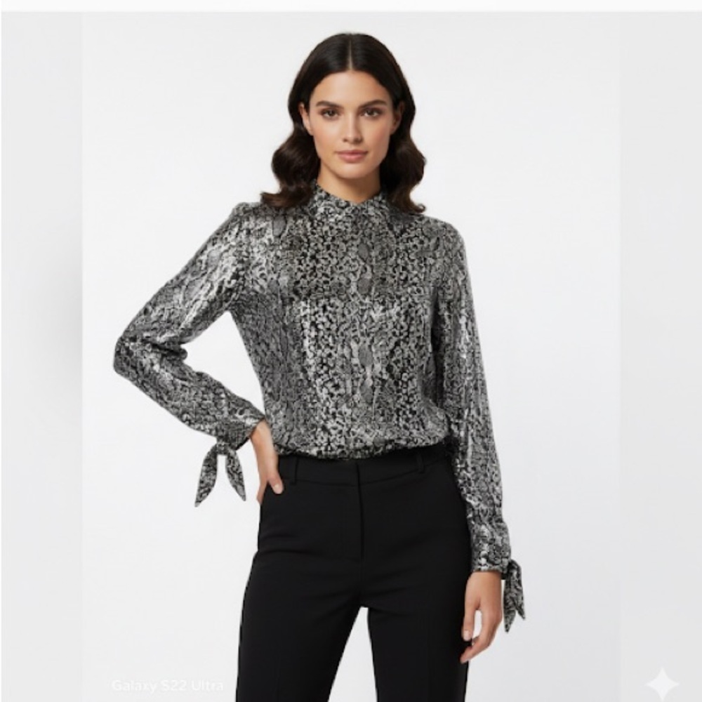 MICHAEL Michael Kors Black and White Long Sleeve Top
